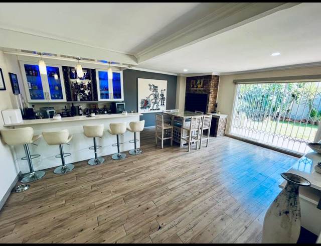 3 BEDROOM FREESTANDING FOR SALE IN BIRCHLEIGH